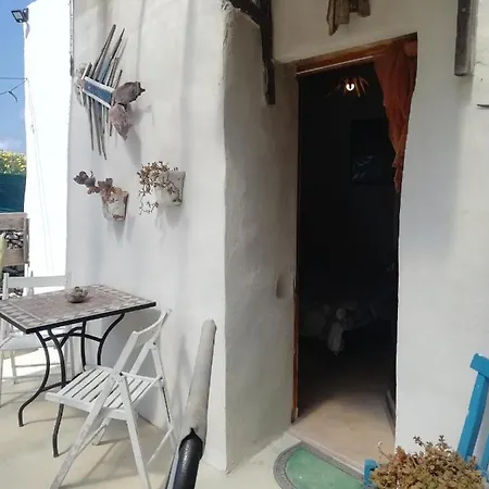 Sweet Old House * Marsala